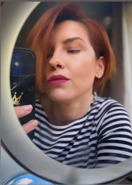 EL36-passion-lips-lipstick