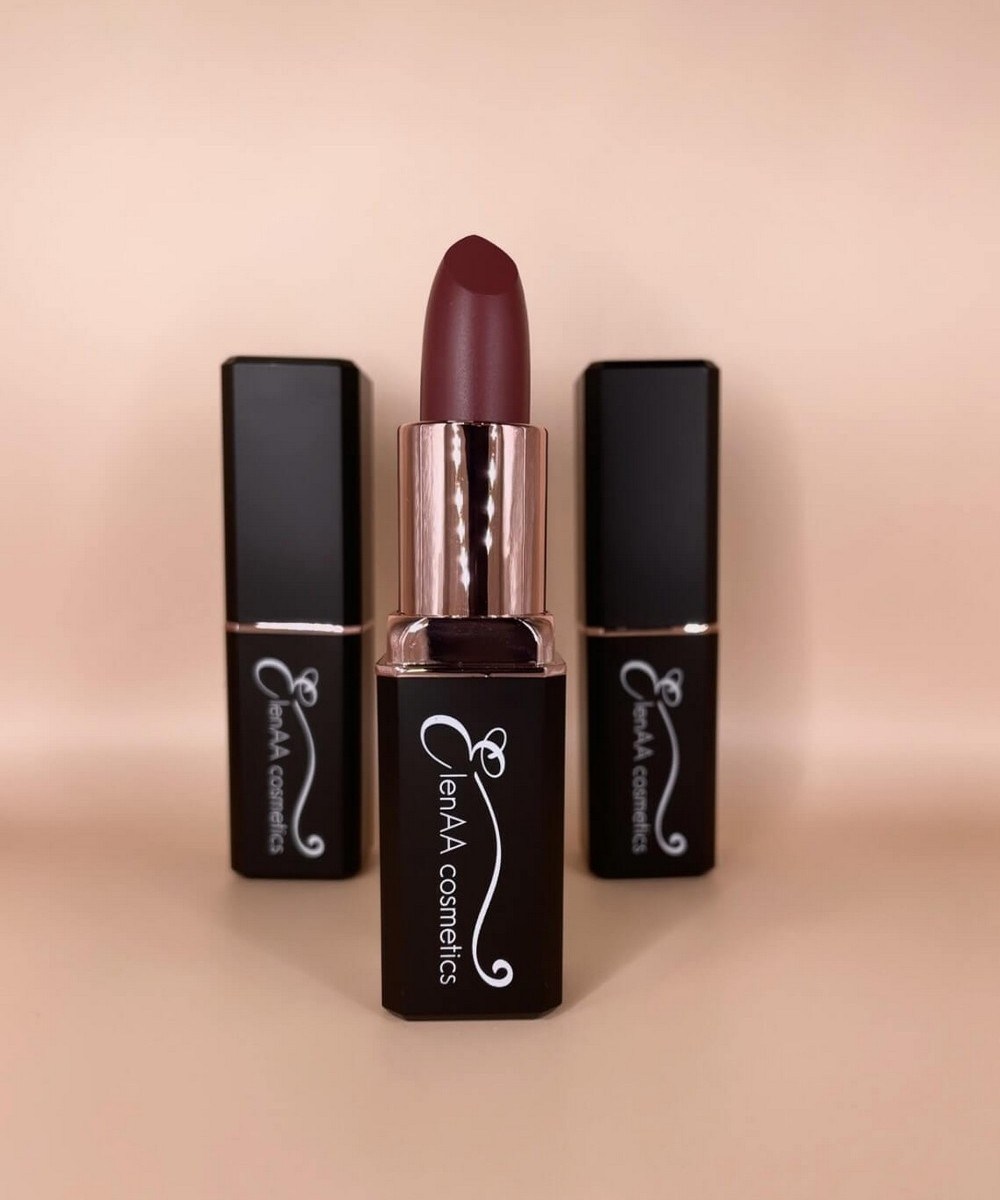 EM10-drama-lipstick1