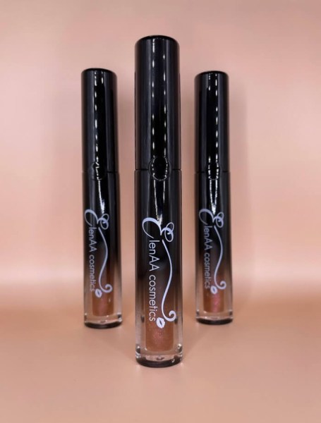 brown-lip-gloss